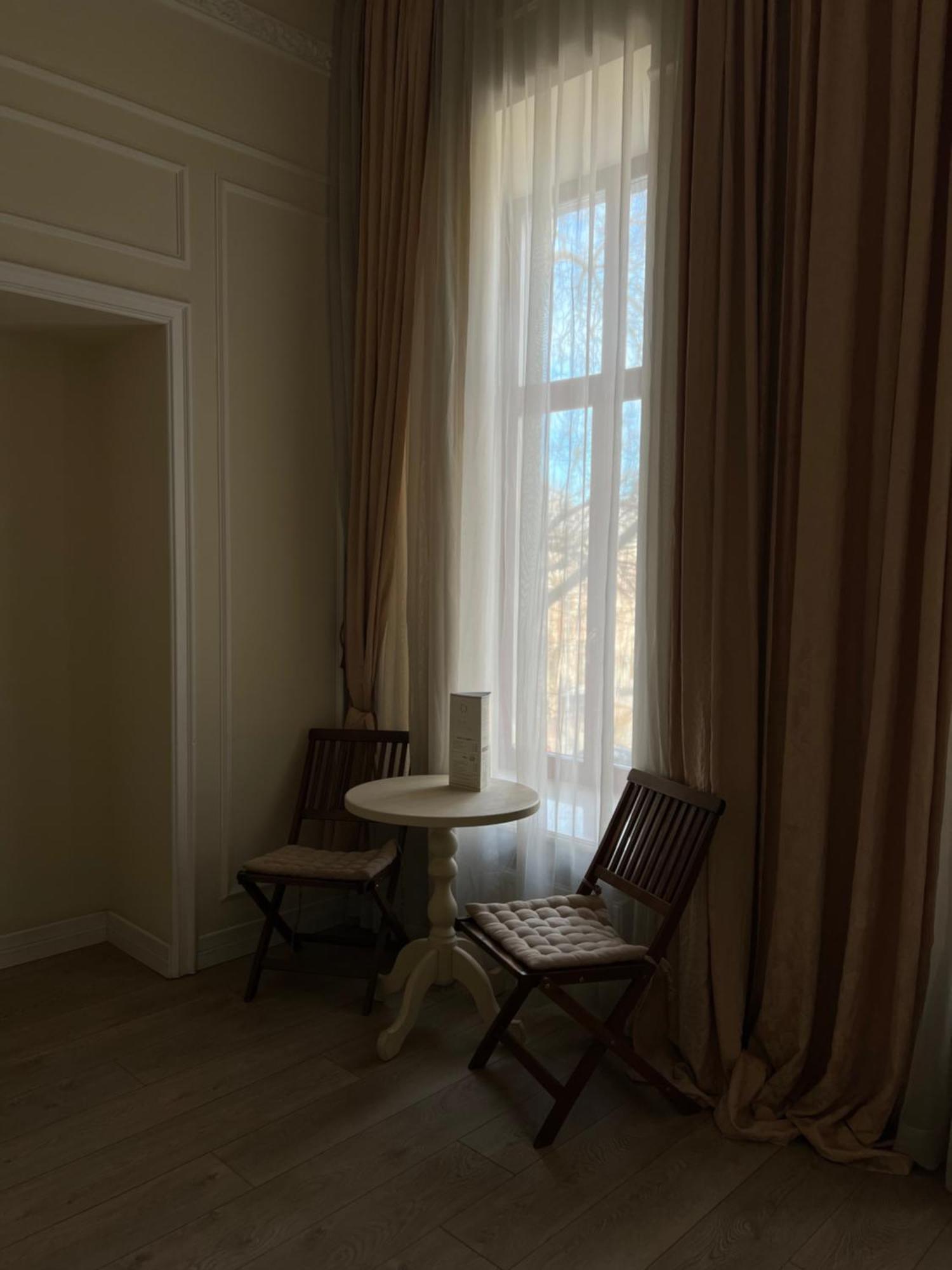 Hotel Menshikov Odessa Buitenkant foto