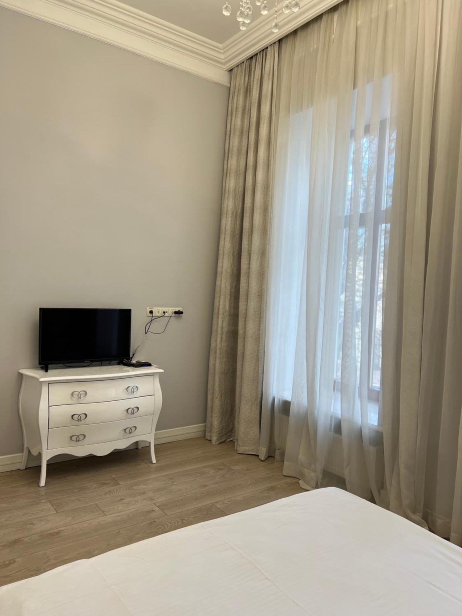 Hotel Menshikov Odessa Buitenkant foto