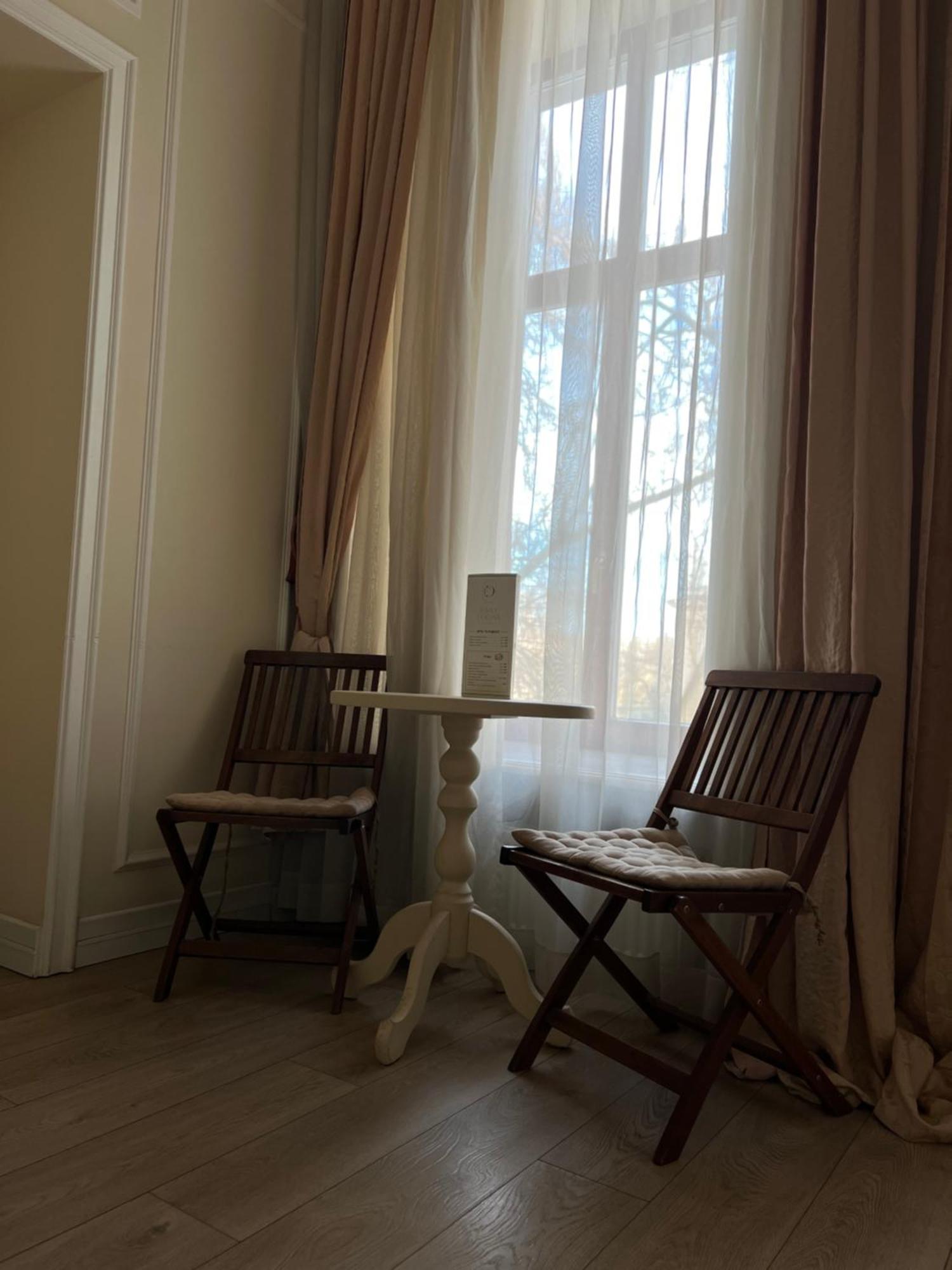 Hotel Menshikov Odessa Buitenkant foto