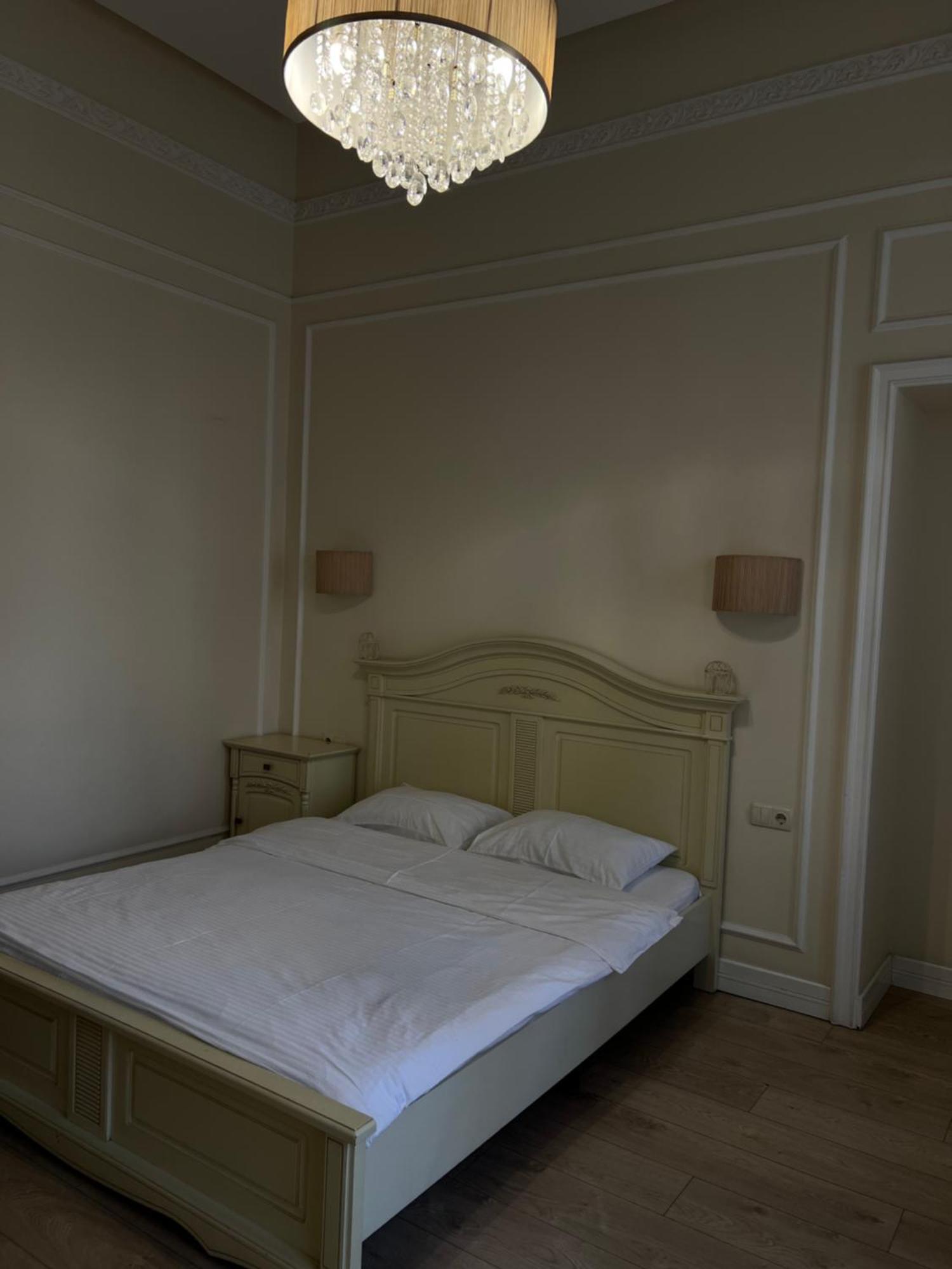 Hotel Menshikov Odessa Buitenkant foto