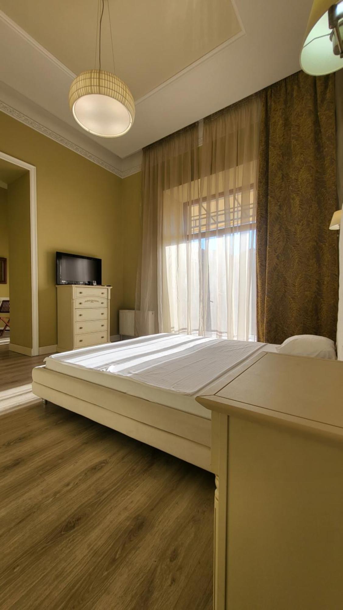 Hotel Menshikov Odessa Buitenkant foto